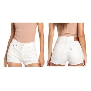 Levi’s White Denim shorts NWT distressed frayed hem high rise size 32